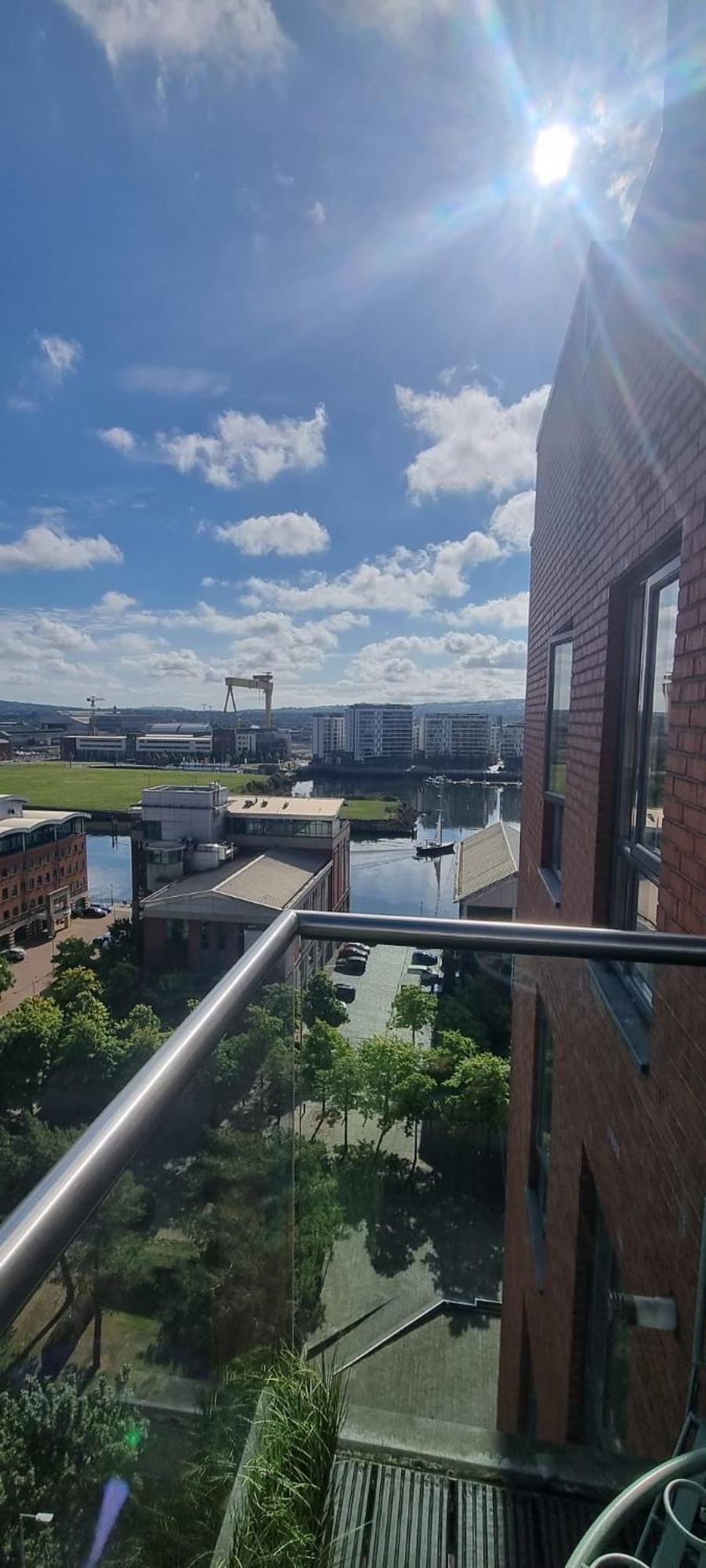 Sailortown Stays - 4 Star Luxury Apartment Belfast Bagian luar foto
