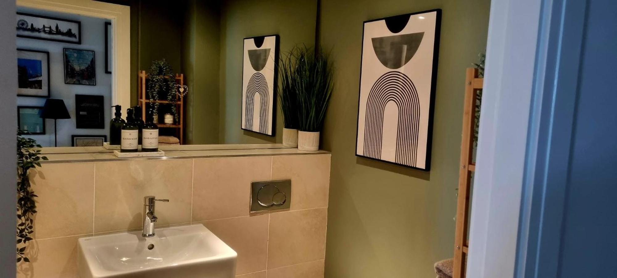Sailortown Stays - 4 Star Luxury Apartment Belfast Bagian luar foto