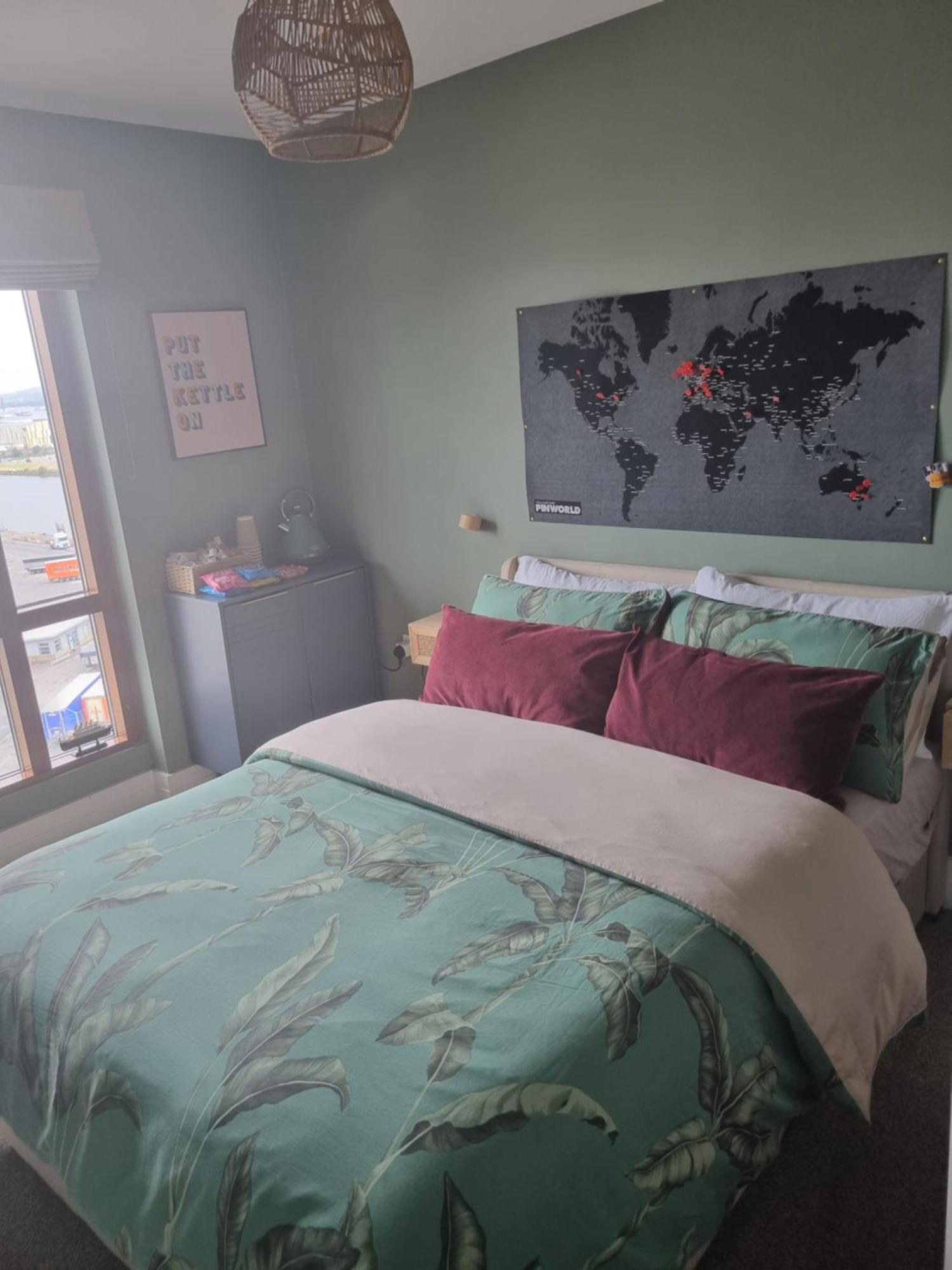 Sailortown Stays - 4 Star Luxury Apartment Belfast Ruang foto